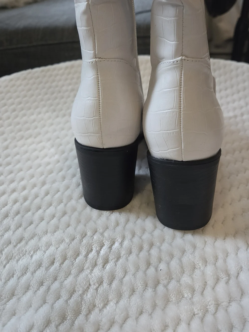NWOB Journee Collection White Faux-Croc Over-the-Knee Block Heel Boots